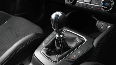 Ford Focus ST - gear lever