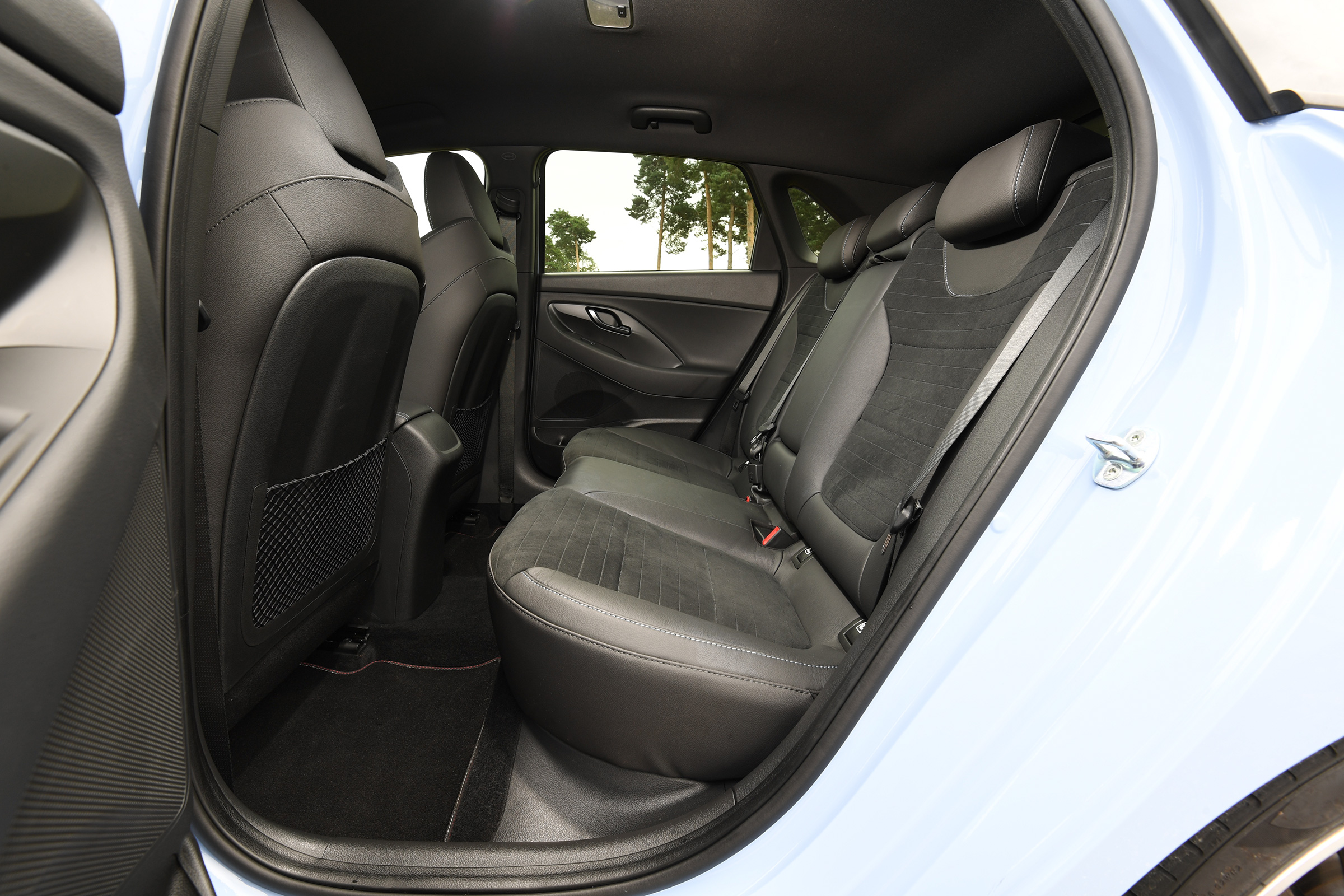 Hyundai i30 N - rear seats