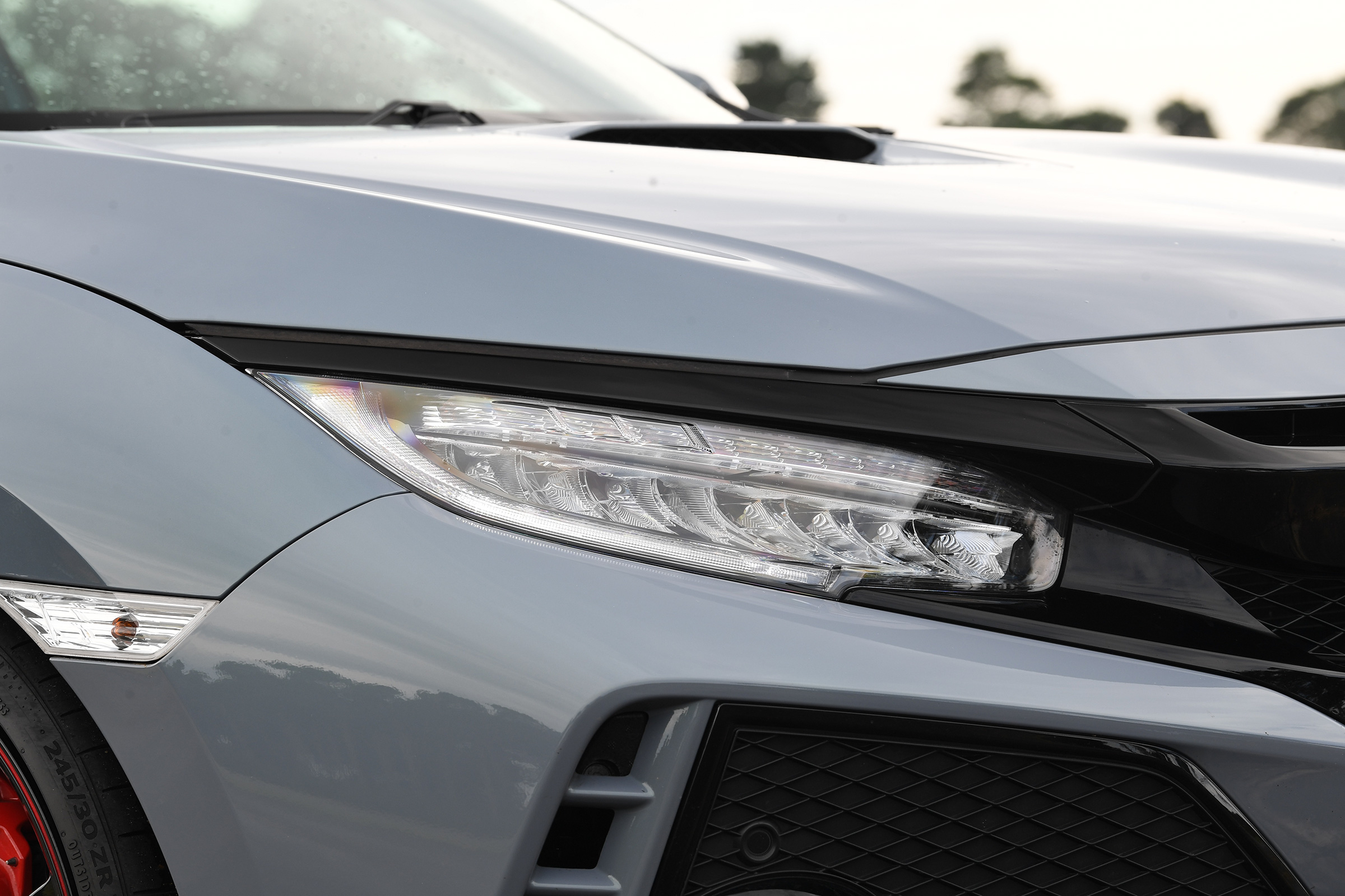 Honda Civic Type R - headlight