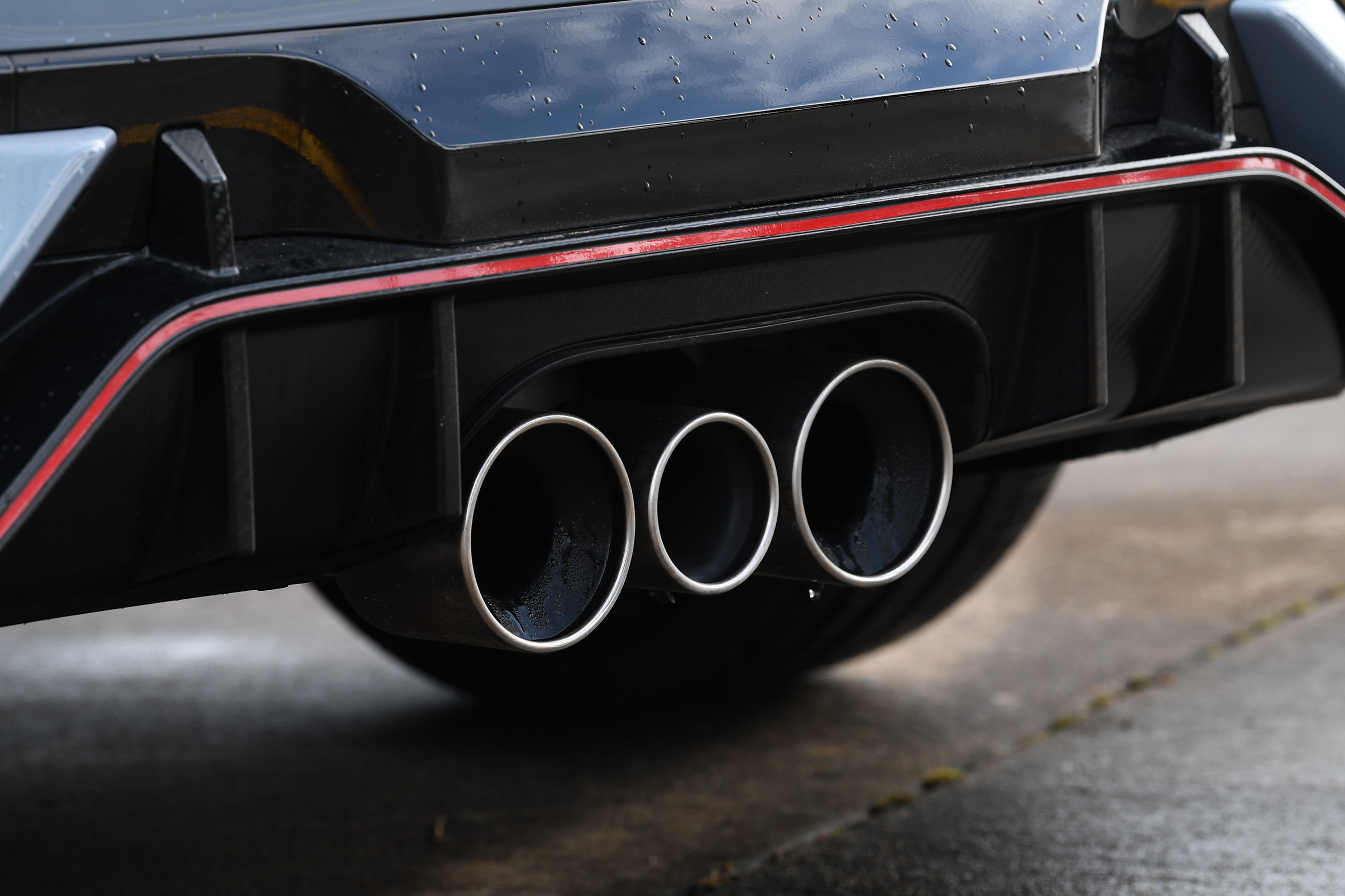 Honda Civic Type R - exhaust