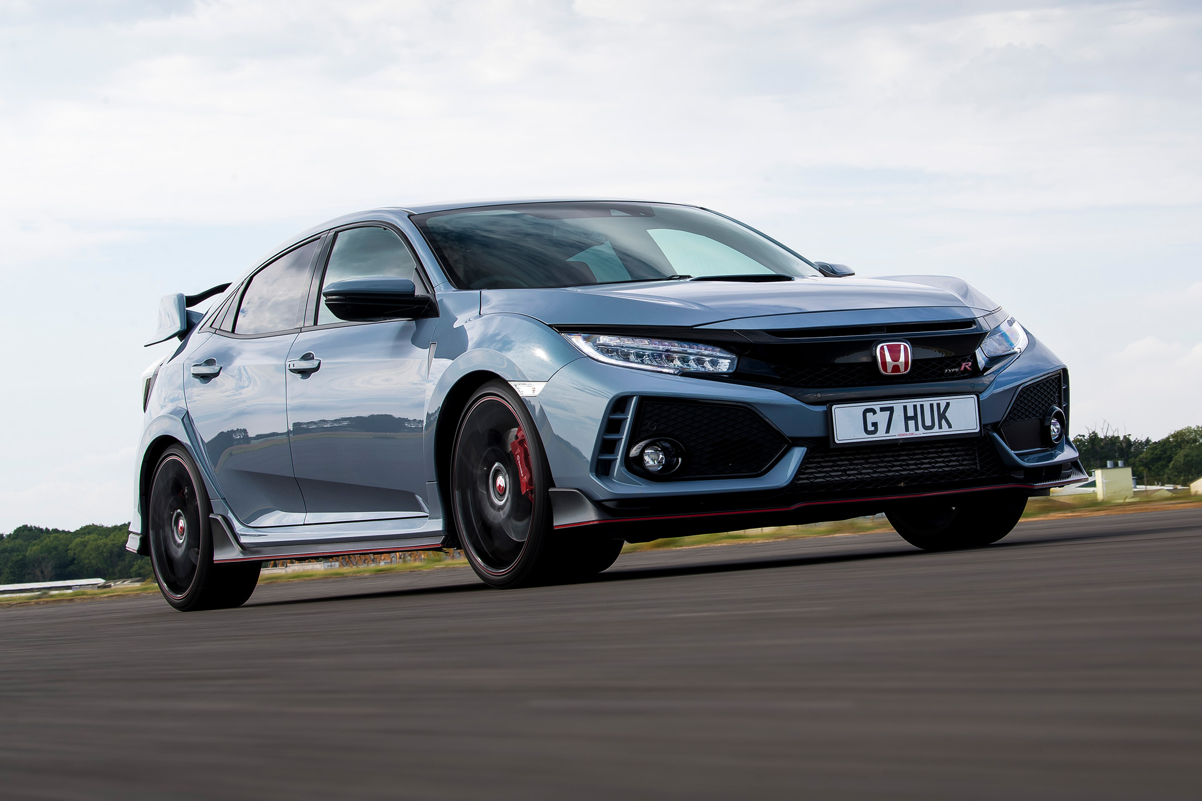 Honda Civic Type R - front tracking