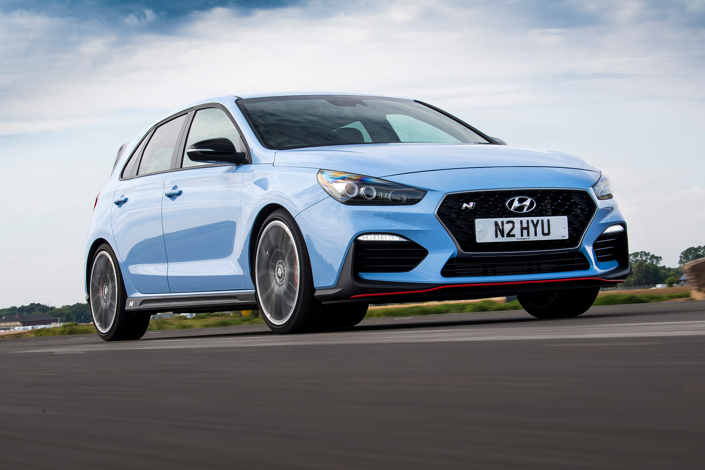 Hyundai i30 N - front tracking