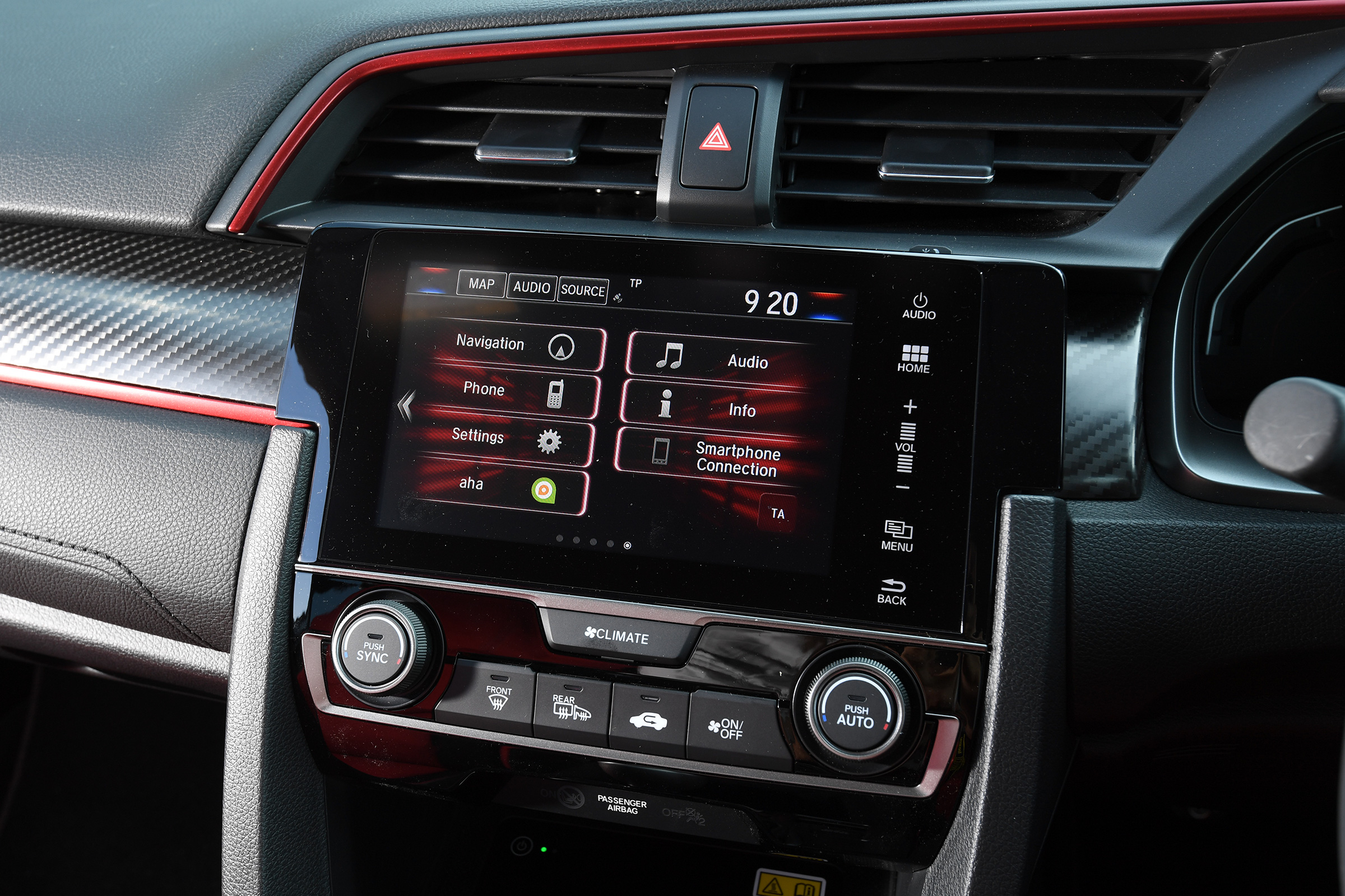 Honda Civic Type R - screen