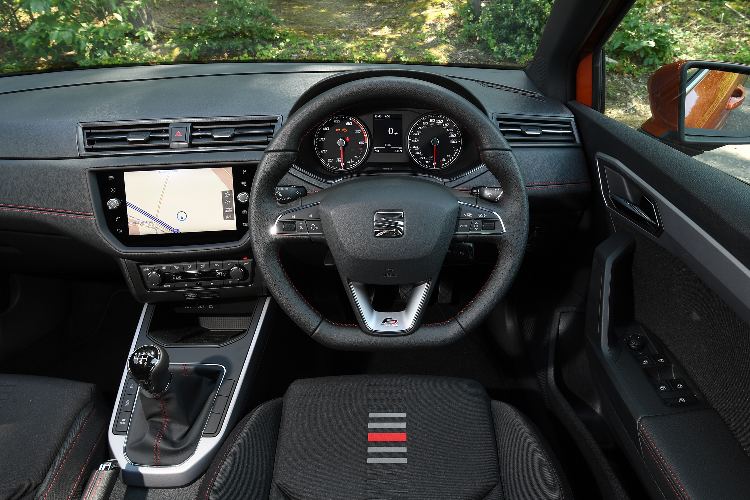 SEAT Arona - interior