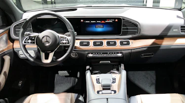 Mercedes GLE 350 de - Frankfurt dash