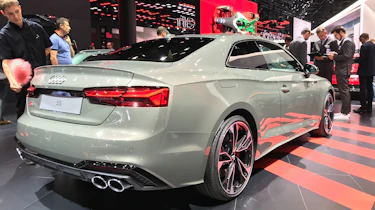 Audi S5 2019 - rear