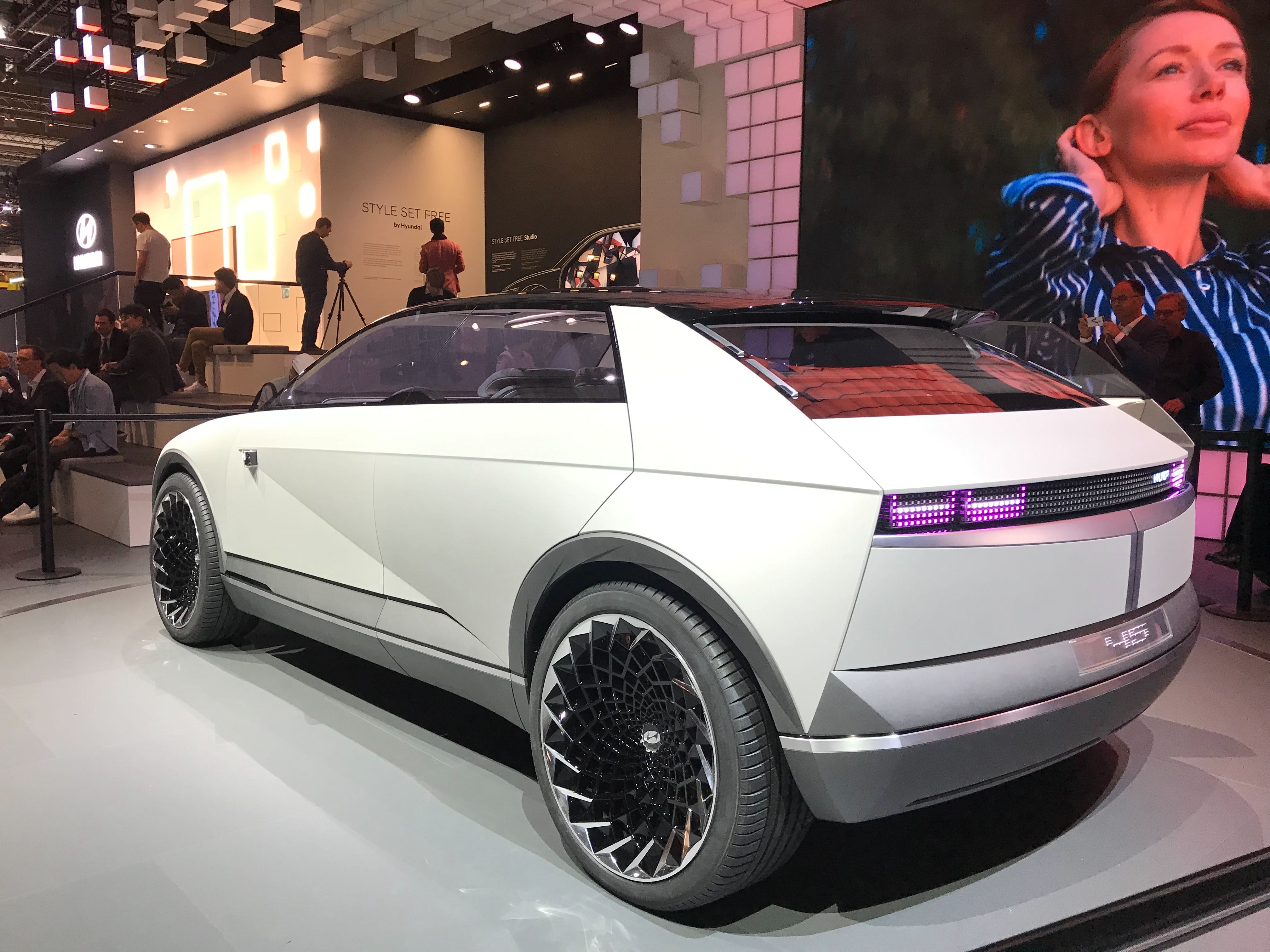 Hyundai 45 concept - Frankfurt rear