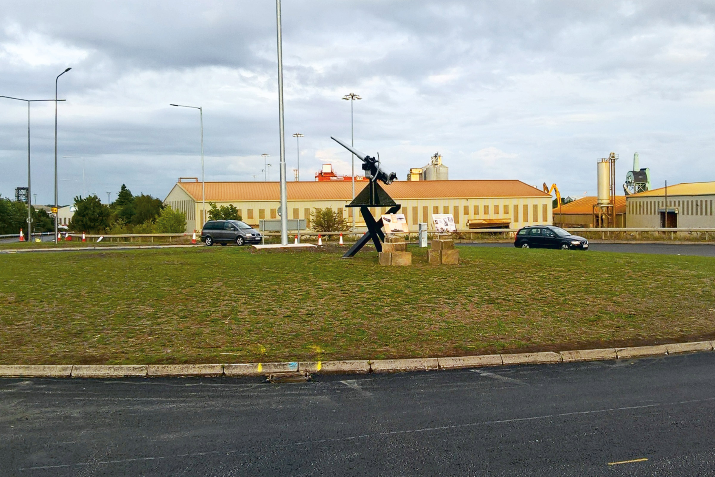 Gun roundabout, Goole