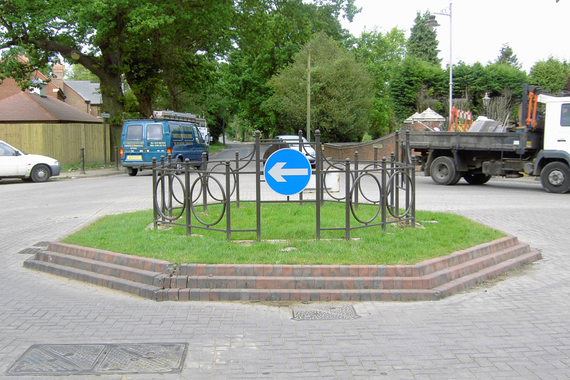 Octagon roundabout, Solihull