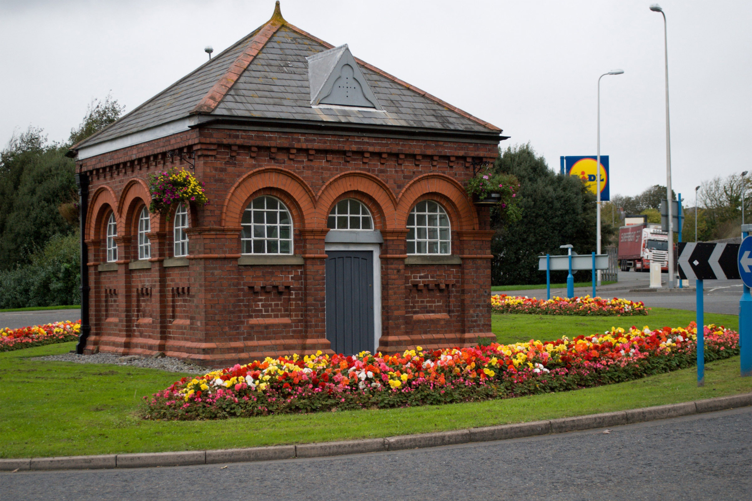 Pump house roundabout, Pembroke