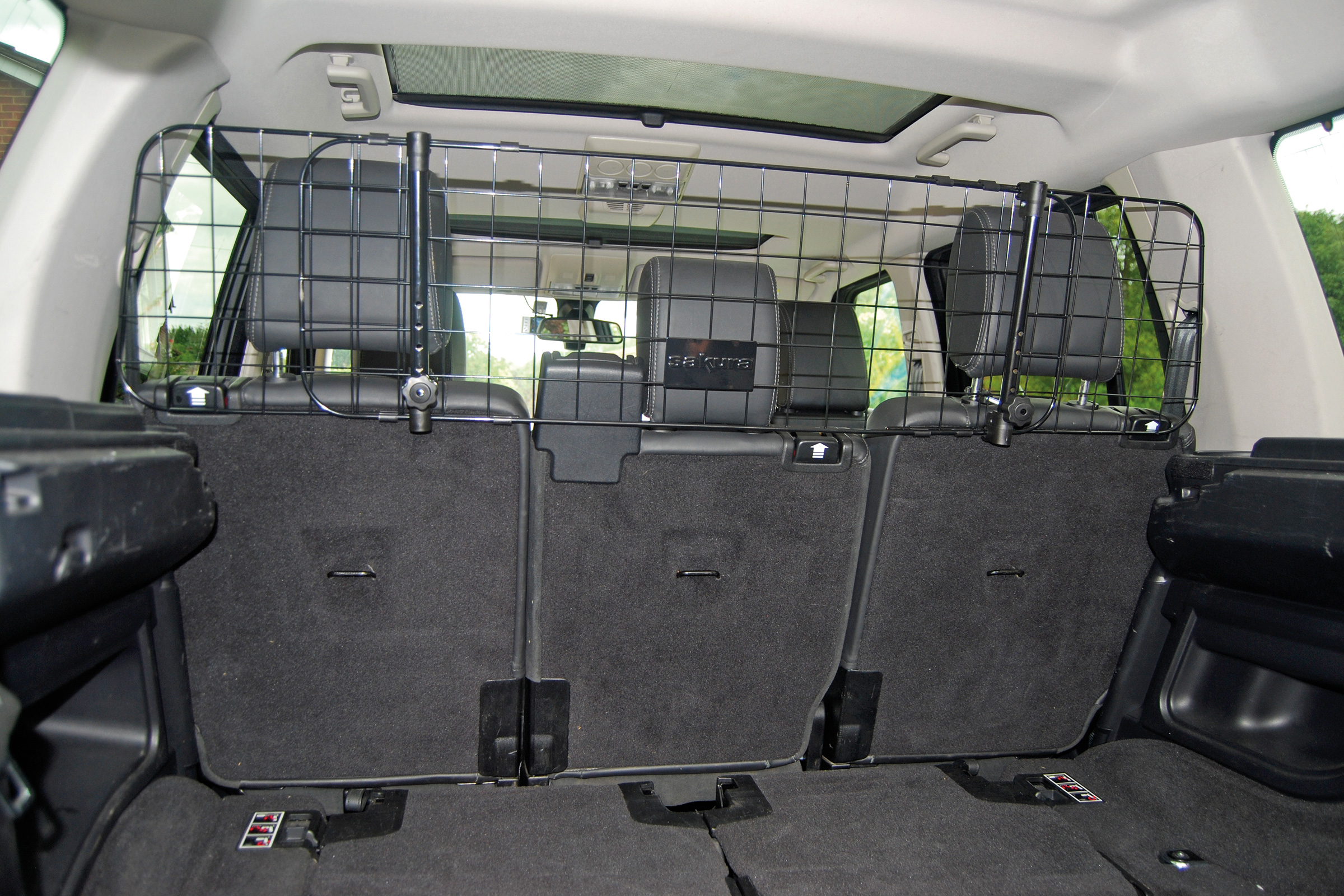 Sakura SS5259 Headrest Dog Guard