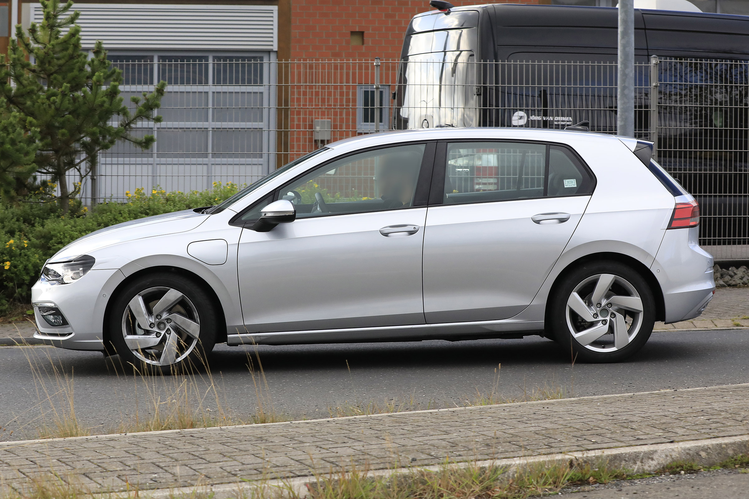 Volkswagen Golf mk8 spy shots