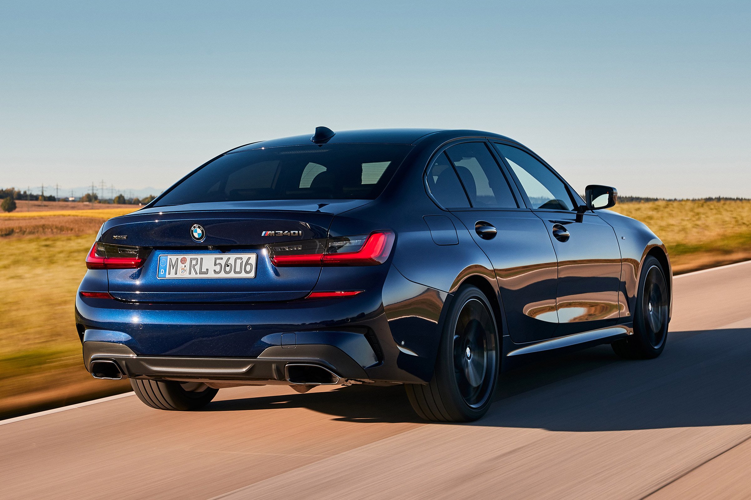 BMW M340i xDrive - rear