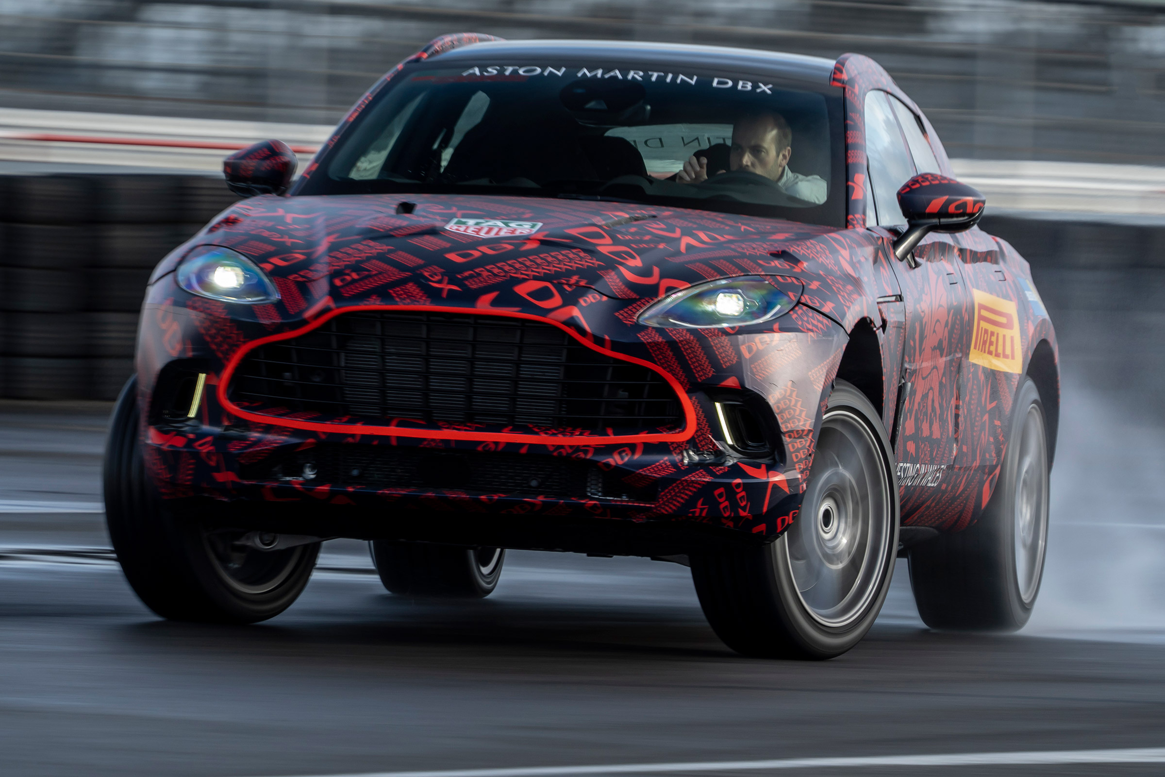 Aston Martin DBX