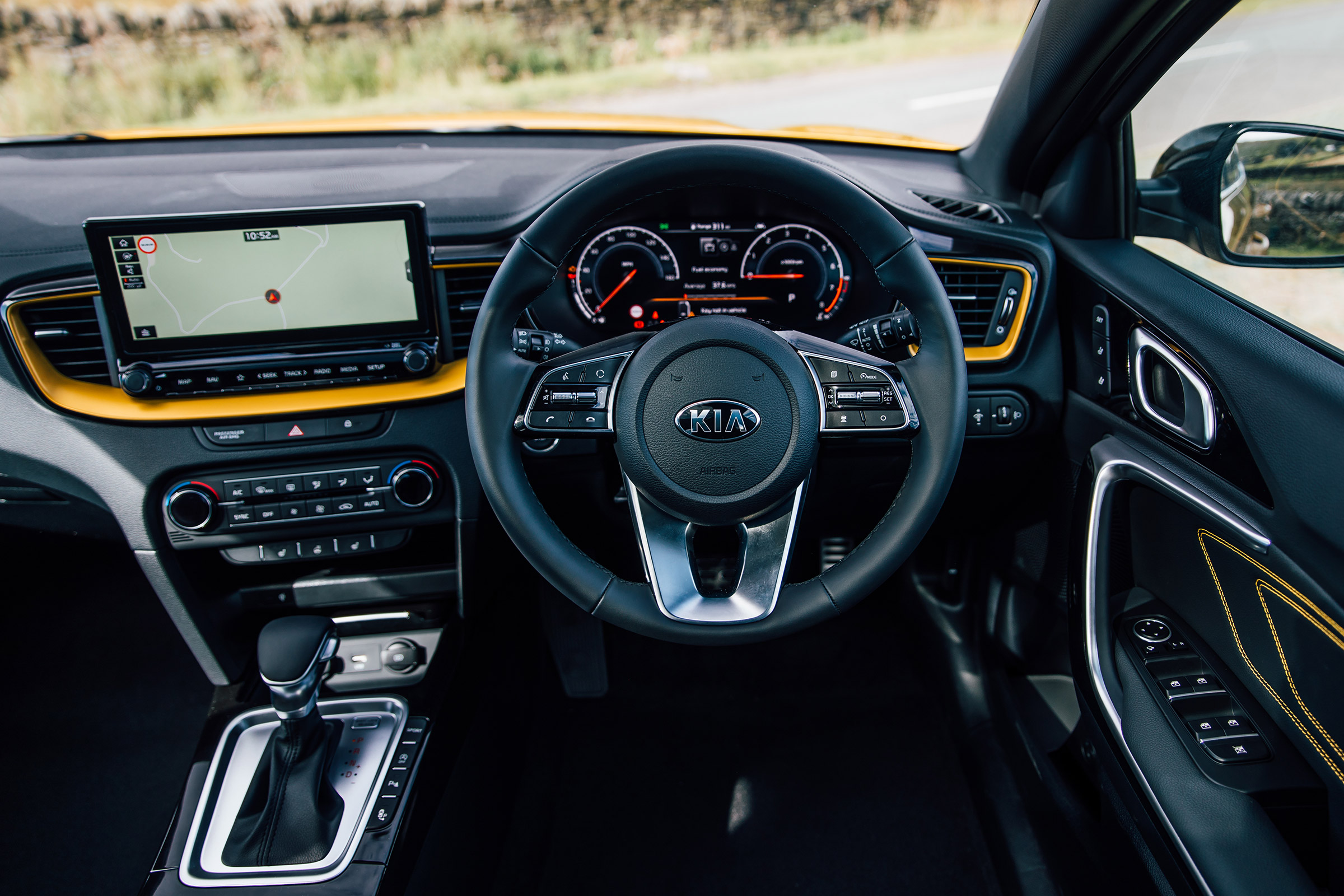 Kia XCeed 1.4 petrol - dash