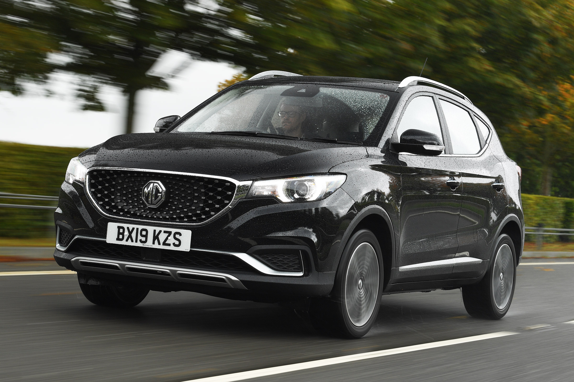 MG ZS EV - front
