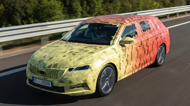 Skoda Octavia Estate prototype - front tracking