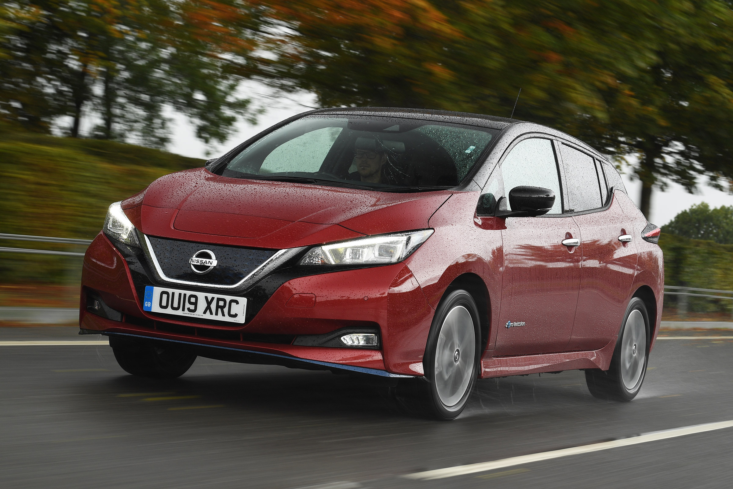 NIssan Leaf - front