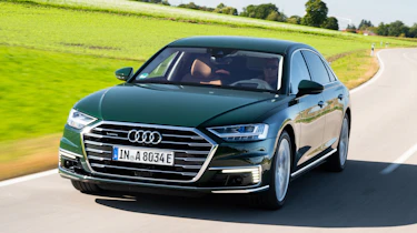 Audi A8 60 TFSI e - front tracking