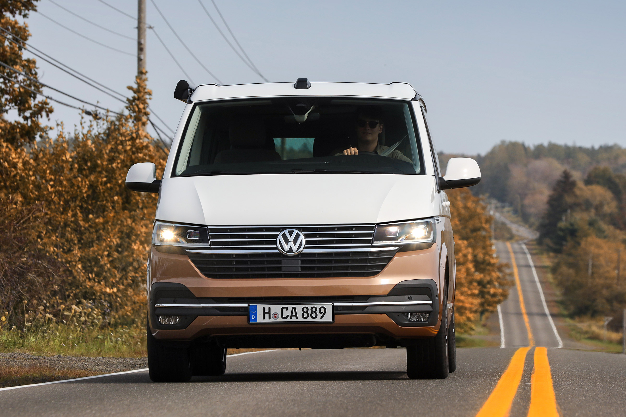 Volkswagen California T6.1 - full front