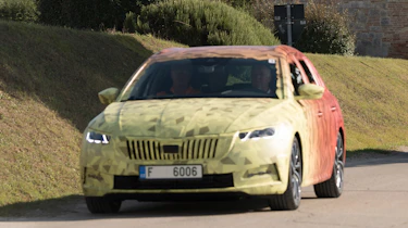 Skoda Octavia Estate prototype - full front