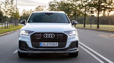 Audi Q7 60 TFSI e - full front