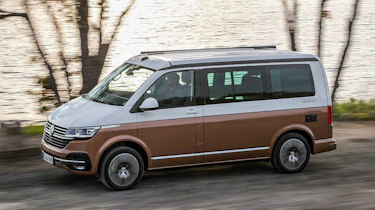 Volkswagen California T6.1 - side