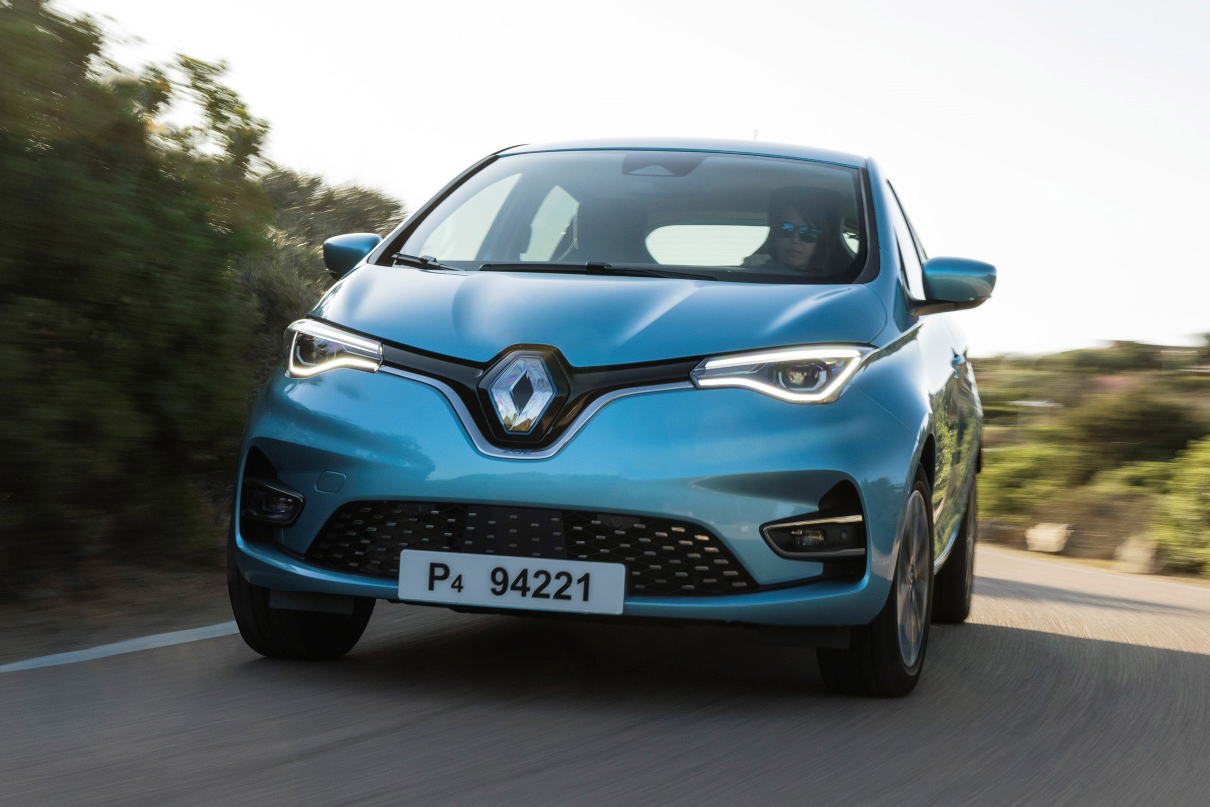 Renault ZOE - full front