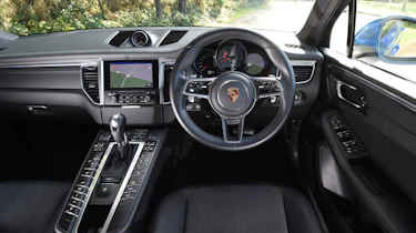 Used Porsche Macan - dash