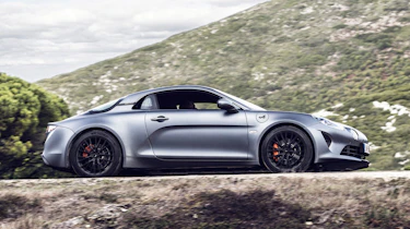 Alpine A110S - side action
