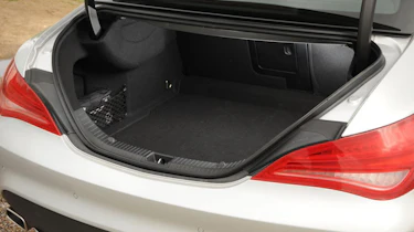 Used Mercedes CLA - boot