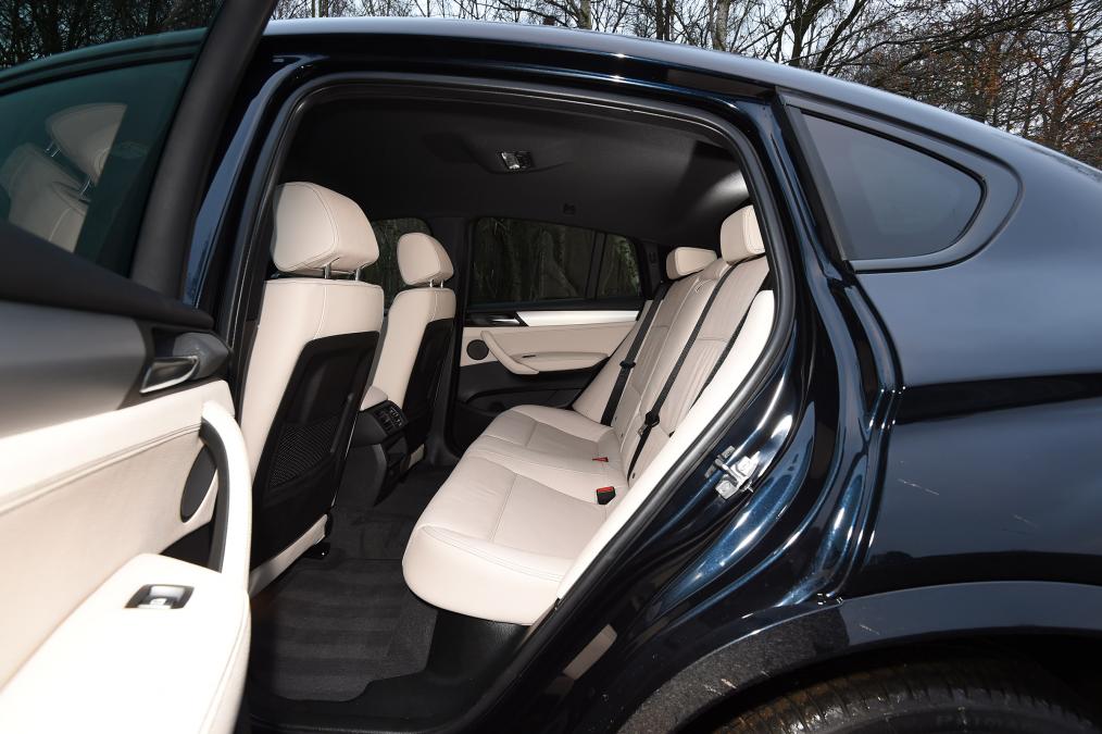 Used BMW X4 - rear seats