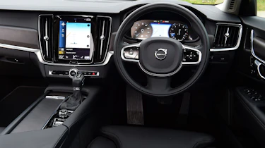 Volvo V90 Cross Country - dash