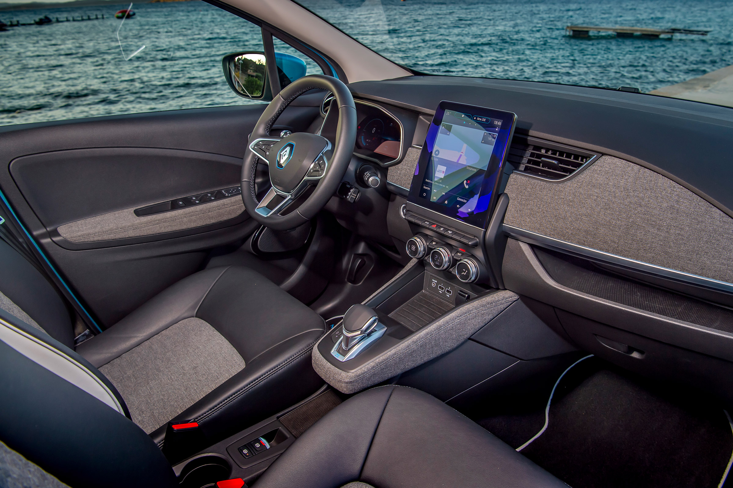 Renault ZOE - cabin