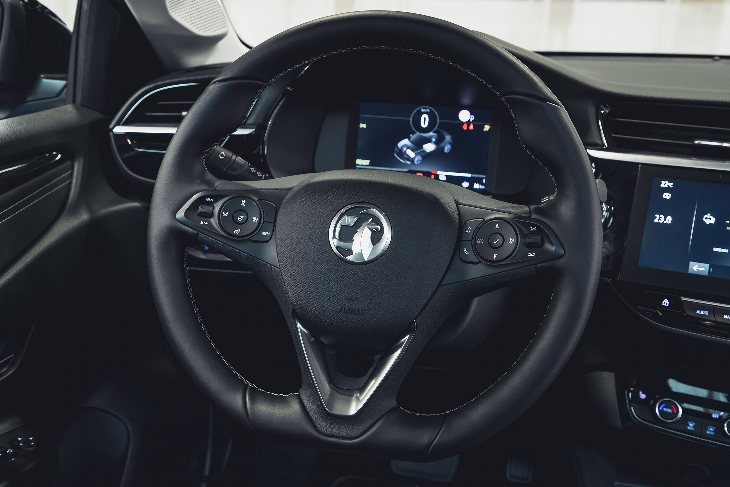 Vauxhall Corsa-e - steering wheel