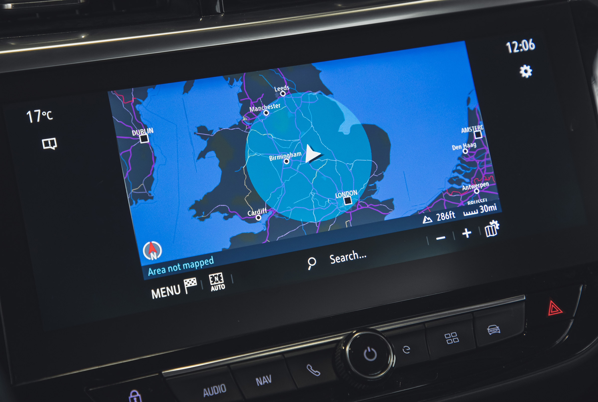 Vauxhall Corsa-e - sat-nav