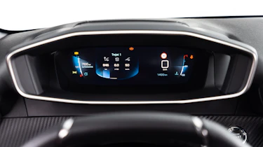 Peugeot 208 - dials