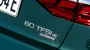 Audi A8 60 TFSI e - rear badge