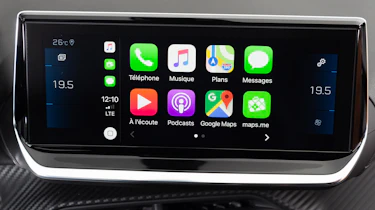 Peugeot 208 - Apple CarPlay