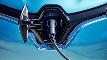 Renault ZOE - charging