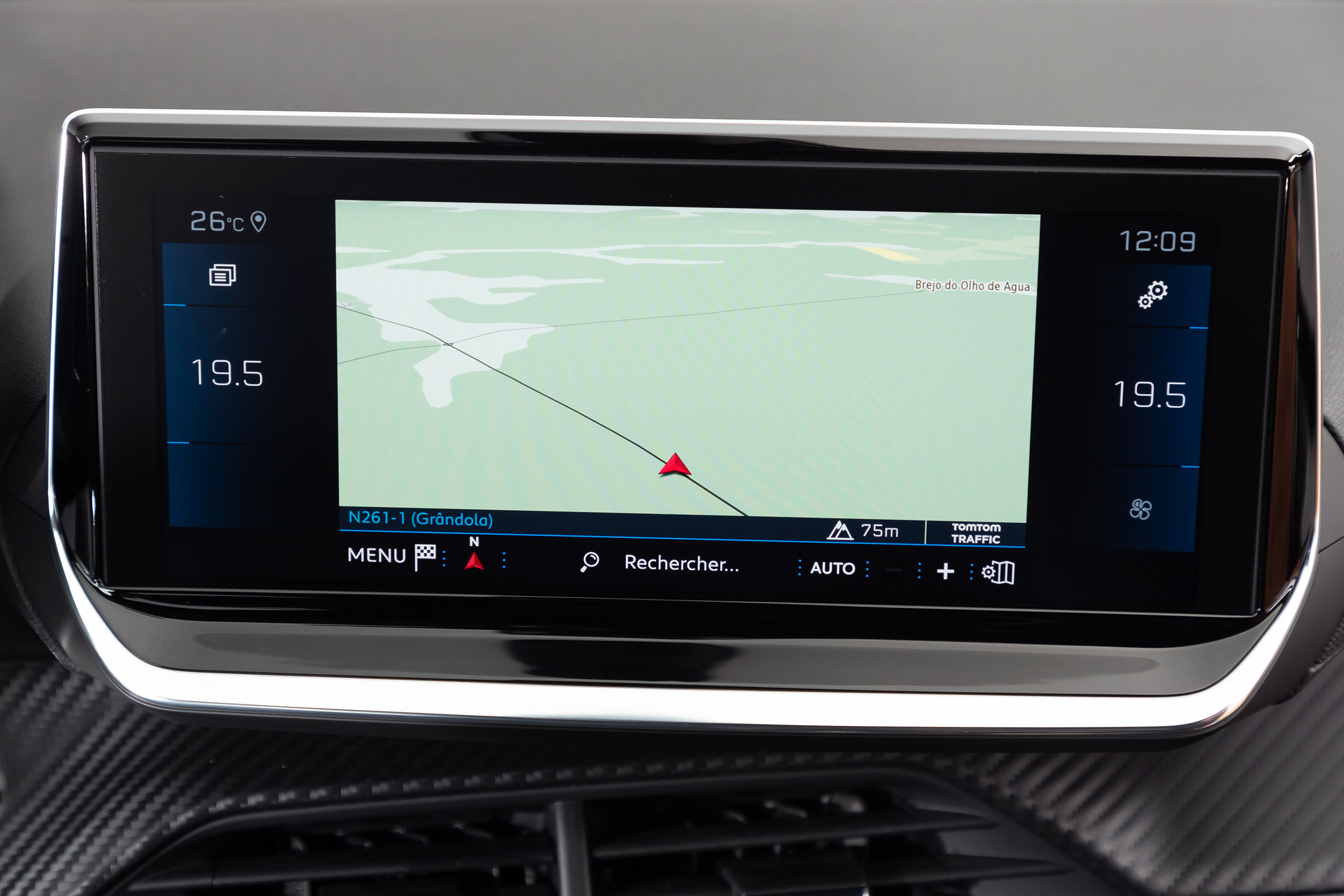 Peugeot 208 - sat-nav