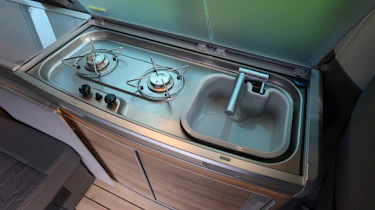 Volkswagen California T6.1 - cooking area