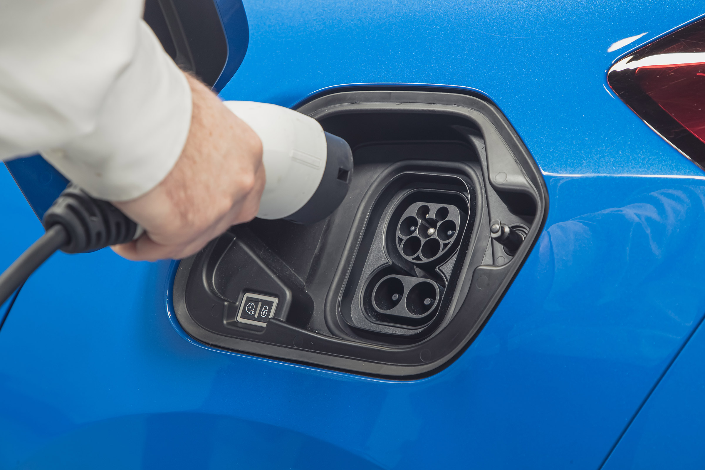 Vauxhall Corsa-e - plugged-in