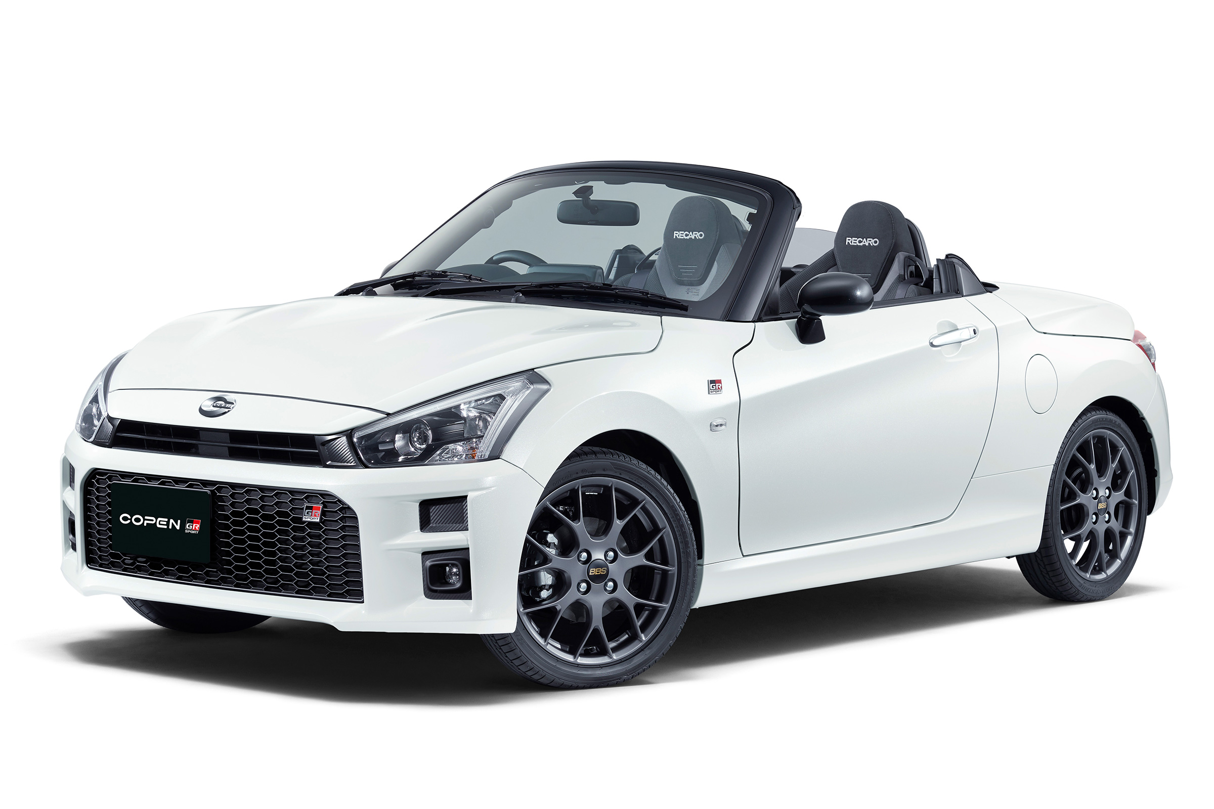 Daihatsu Copen GR Sport - front