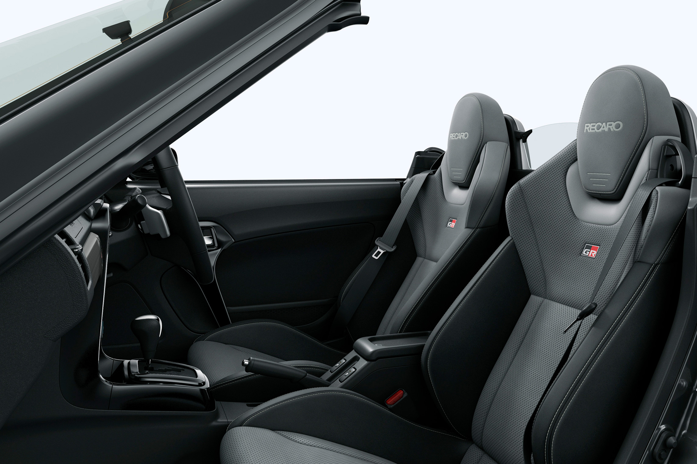 Daihatsu Copen GR Sport - seats