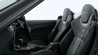 Daihatsu Copen GR Sport - seats