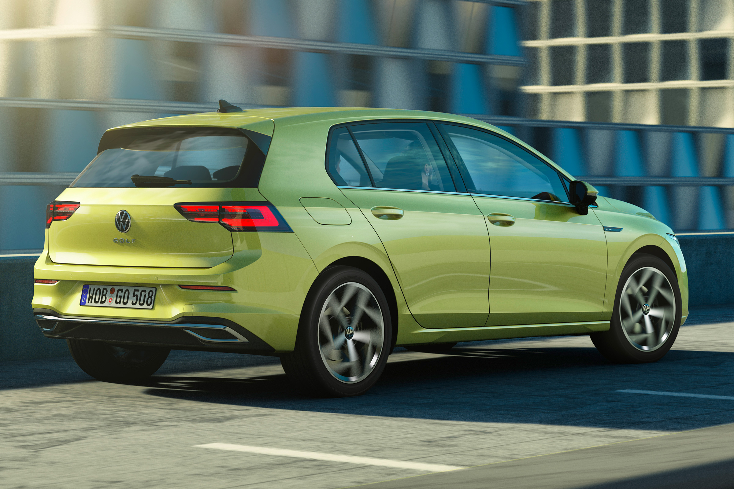 Volkswagen Golf - rear tracking