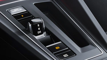 Volkswagen Golf - gearstick