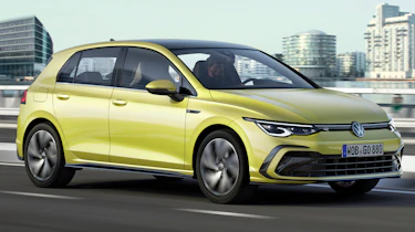 Volkswagen Golf R-Line - front tracking