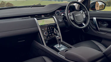Land Rover Discovery Sport - interior